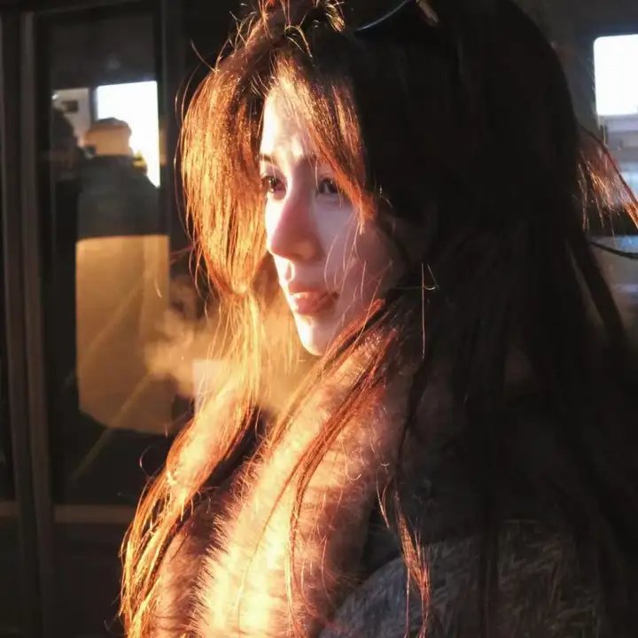 男校女生