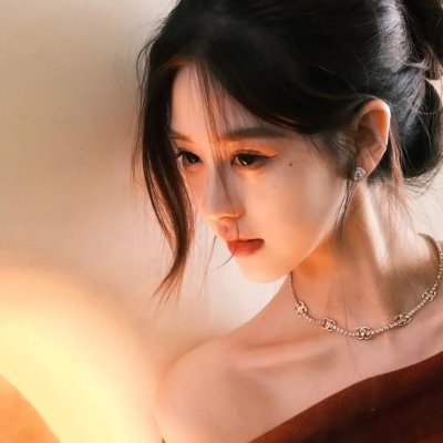 爱在心里口难开