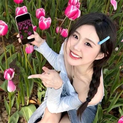 银杏飘落